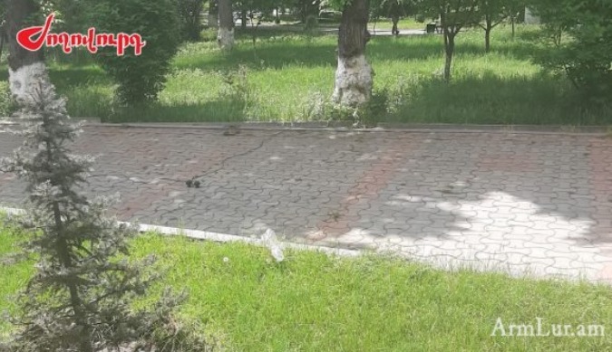 Снимок веб-страницы_4-5-2022_115730_armlur.am