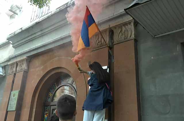 279602906_688067312398387_7864303748379901956_n