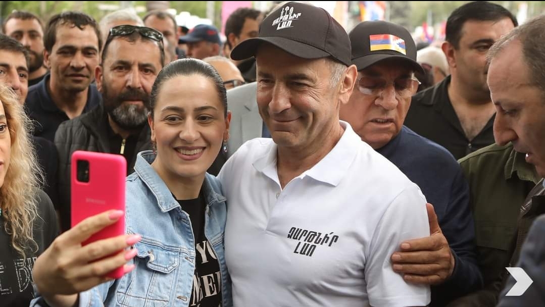 Screenshot_20220501-212010_Facebook