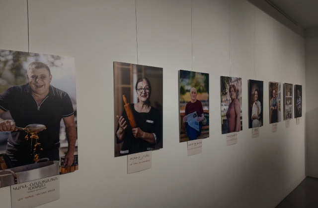 be funky7 - 2024-10-04T205131.112