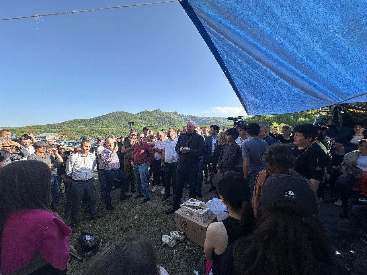 photo_5274087383152842960_y (1)