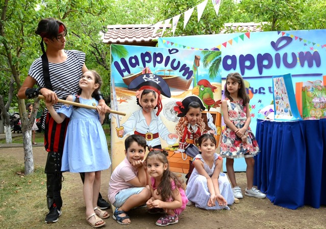 73504737_1062166930799113_1908282784548388864_n