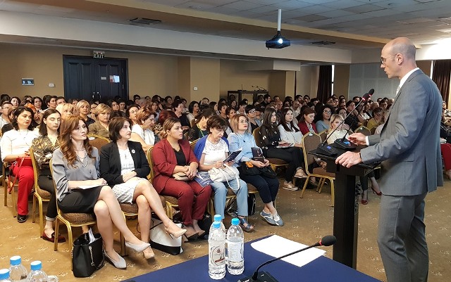 73342376_2438839489526324_7439429650742247424_n