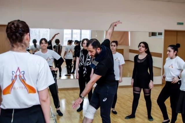 86386605_3355236121159719_3999027015465304064_n