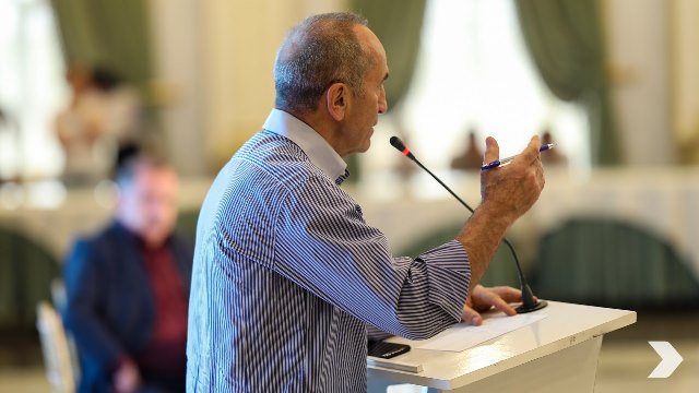 190222026_116724843918819_1819970923221667906_n