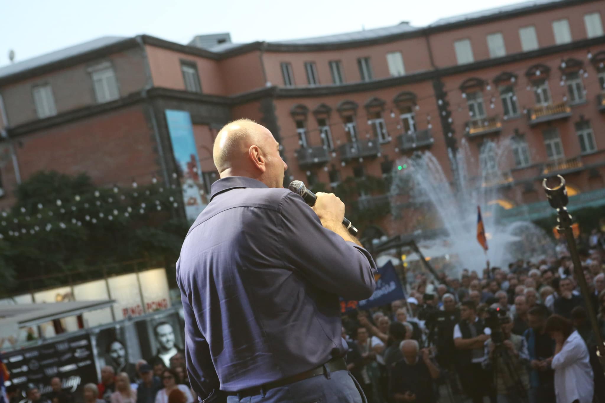 379444464_186973097744947_3436917796129720854_n