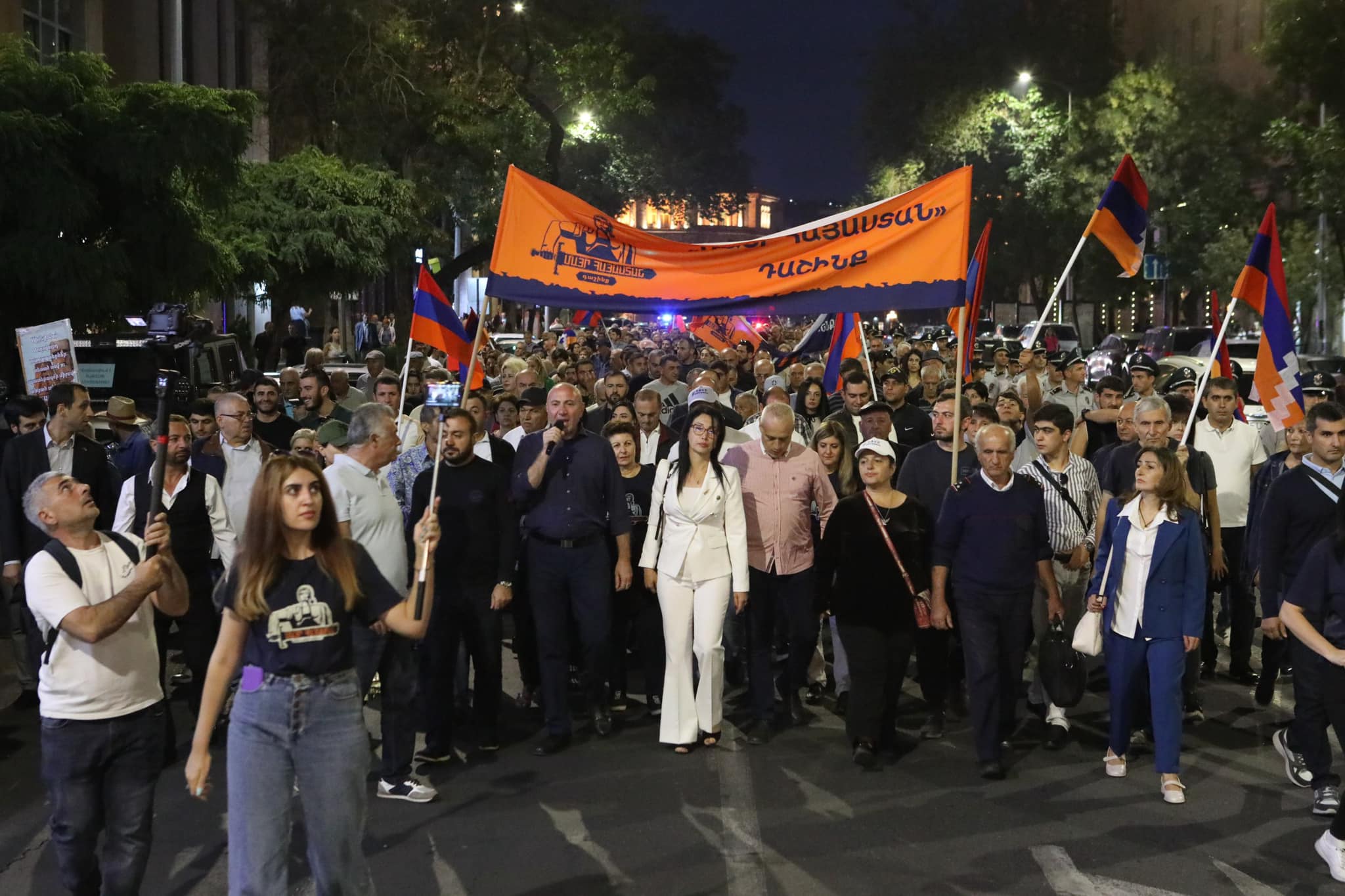 379517461_186973057744951_876955439639061323_n