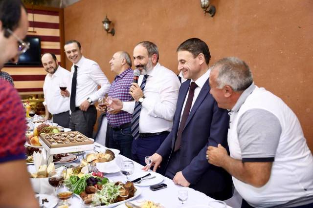 59981835_2028695297257012_2613254541805617152_n