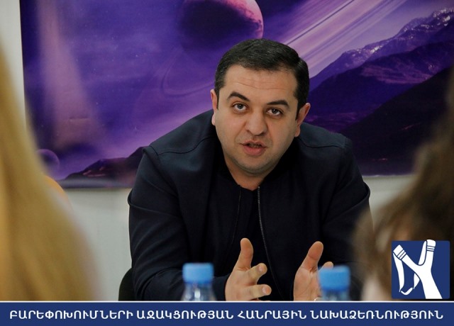 61219955_614057299078194_5058734789012488192_n