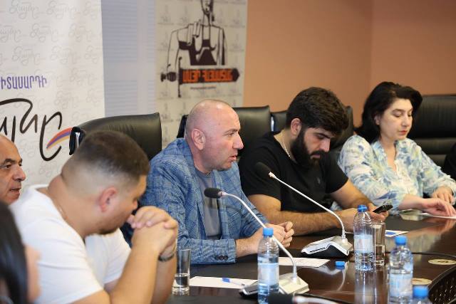 photo_5235512323362376578_y