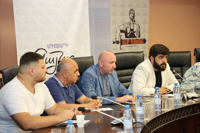 photo_5235512323362376584_y