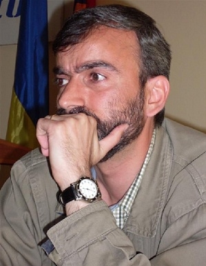 Жирайр Сефилян «бросил перчатку» Сержу Саргсяну, пригласив его на дебаты в прямом эфире