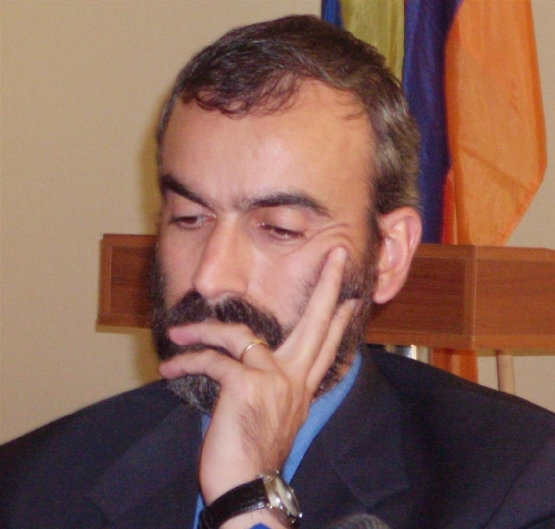 Жирайр Сефилян выйдет из Армянского национального конгресса?