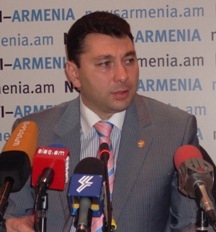 Сдающим Карабах был Левон Тер-Петросян?