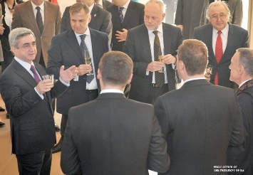 Президент Серж Саргсян подвел итоги прошлого года с европейскими дипломатами