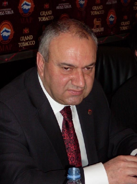 Хачик Арутюнян: «Думаю, в ближайшее время произойдут определенные перемены»