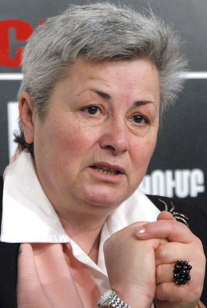 Հրանուշ Խառատյան.