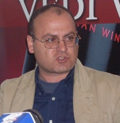 Աղասի Թադևոսյան. «Նույն գորշ իշխանությունները և նույն գորշ իշխանավորներն ենք մենք ունենում, որոնք որ միշտ եղել են և միշտ փչացնում են մեր կյանքը»