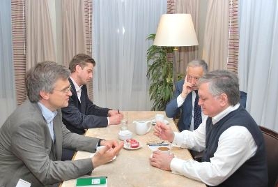 Эдвард Налбандян встретился со спецпредставителем ЕС на Южном Кавказе Питерем Семнеби