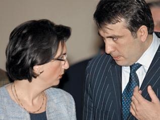 Оппозиция заставит Саакашвили сбежать из страны