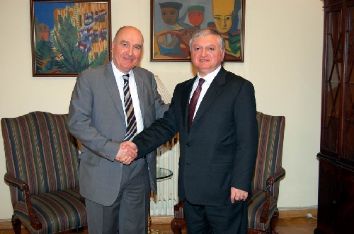 Արտգործնախարար Էդվարդ Նալբանդյանն ընդունել է  Բեռնար Ֆասյեին