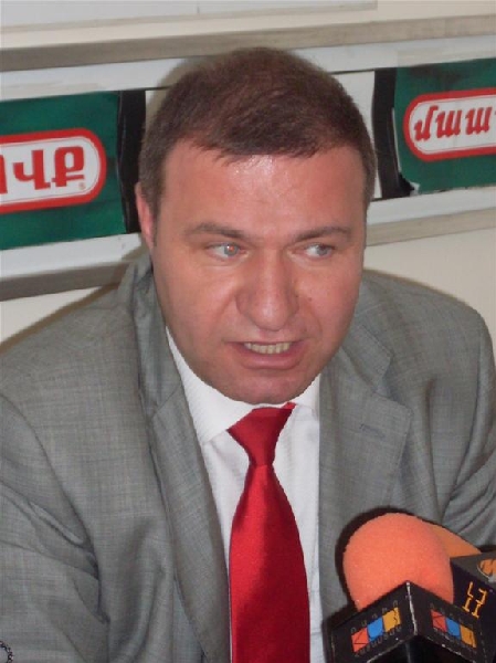 Микаел Мелкумян: «Не хочу чрезмерно политизировать эти выборы»