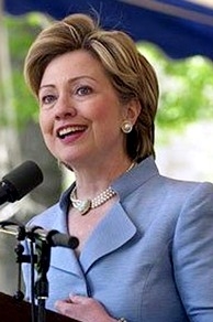 Хиллари Клинтон: «Мы считаем, что за относительно короткий период был достигнут большой прогресс в решении вопросов, давно уже вызывавших разногласия».
