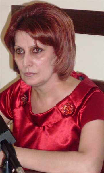 Гегине Бишарян опровергла слухи о расформировании партии «Оринац Еркир»