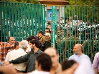 В Иране во время демонстрации было убито 7 человек