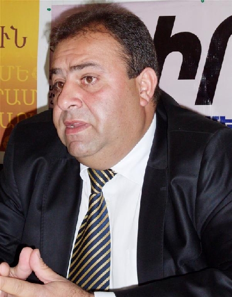 Тачат Вардапетян положительно оценивает награждение М. Саакашвили