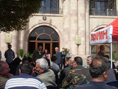 Ֆոտոռեպորտաժ. լրացավ ՀՅ Դաշնակցության ակցիայի՝ հացադուլի և նստացույցի 7–րդ օրը