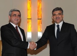 «Футбол» Саргсяна и турецкий намаз