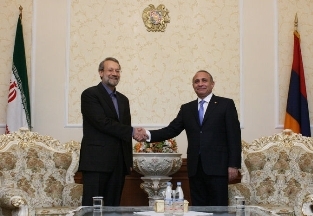В Армению прибыл председатель парламента Ирана Али Лариджани