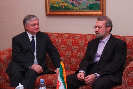 Министр иностранных дел Армении принял председателя парламента Ирана