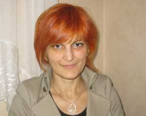 Անուշ Սեդրակյան