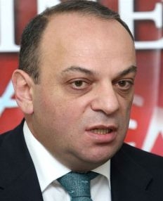 Россия использует освобожденные территории для восстановления своих позиций в Азербайджане?