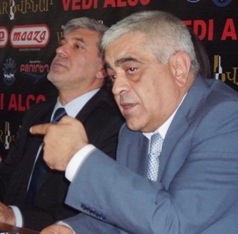 ՀՀԿ–ականը ՀՀՇ–ականին մեղադրել է՝ չծնեի՛ք