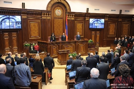 Церемония открытия нового зала парламента РА: фоторепортаж
