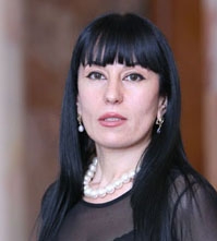 Наира Зограбян: «Официальные позиции Кремля в ресторанах не генерируются»