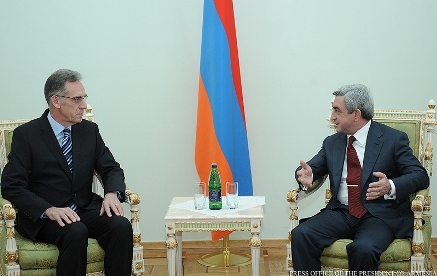 В должность вступил новый посол Франции в Армении
