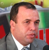 Վազգեն Խաչիկյանը չի պատրաստվում անդամագրվել այլ կուսակցության