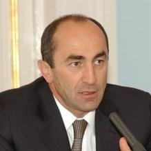 Роберт Кочарян раскритиковал экономическую политику правительства Армении