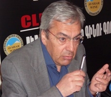 Բագրատ Ասատրյան. «2010–ին տնտեսական անկումը կկազմի 1–2%»