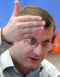 Сурен Суренянц