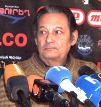 Գնաճի պատճառը՝ վատ կառավարո՞ւմ, թե միջազգային շուկայի ազդեցություն. Ահարոն Ադիբեկայնը չի կողմոնորշվում