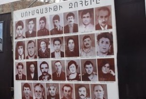 Основной причиной армянских погромов 1988г. была турецко-азербайджанская программа этнической чистки армян  - Бакур Карапетян  