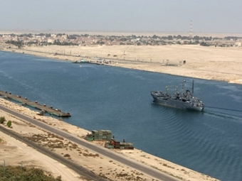Իրանական ռազմանավերը մտել են Սուեզի ջրանցք
