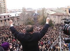 Идолопоклонство на площади Свободы 