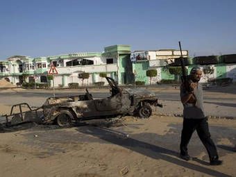 От авиаударов НАТО погибли 11 ливийских повстанцев  