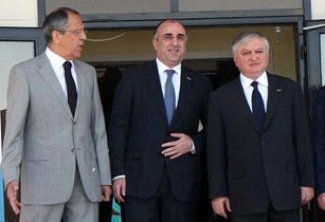Главы МИД Армении, России  и Азербайджана  обсудили  в Москве Карабахский конфликт